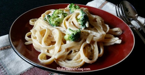 fettuccini alfredo with chicken and broccoli