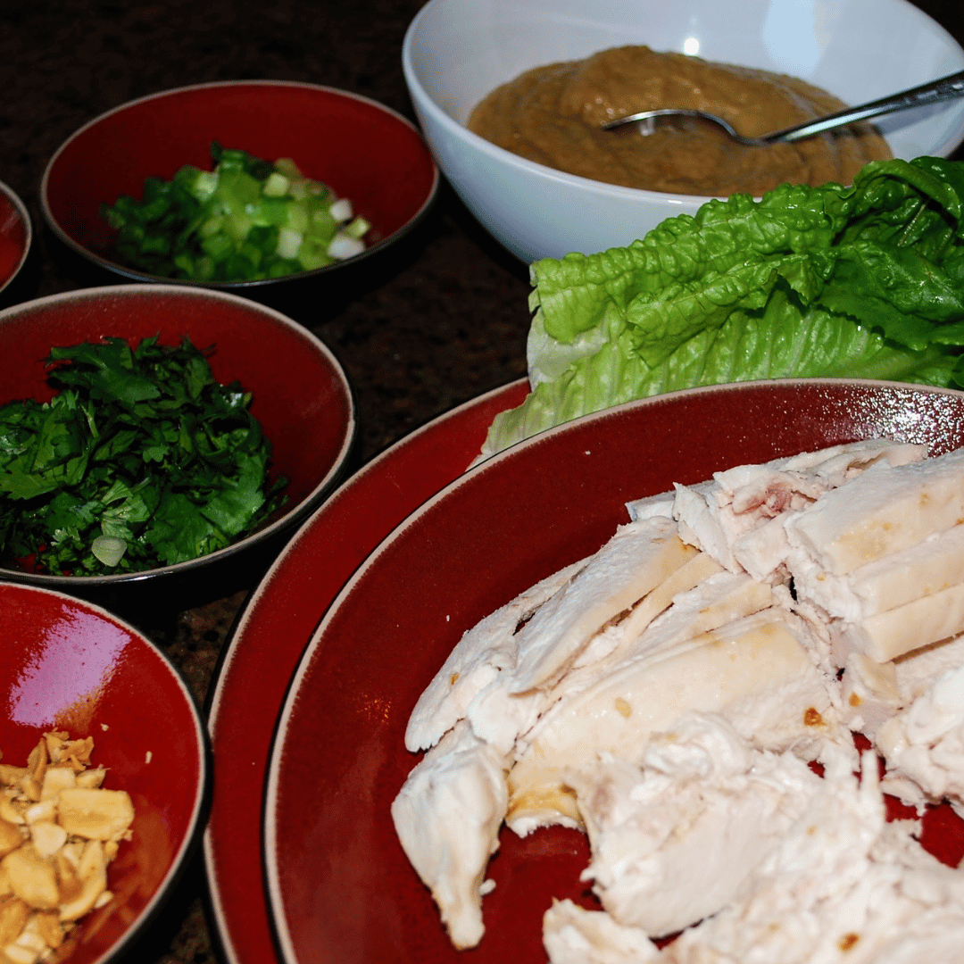 Lettuce Wraps with Peanut Sauce