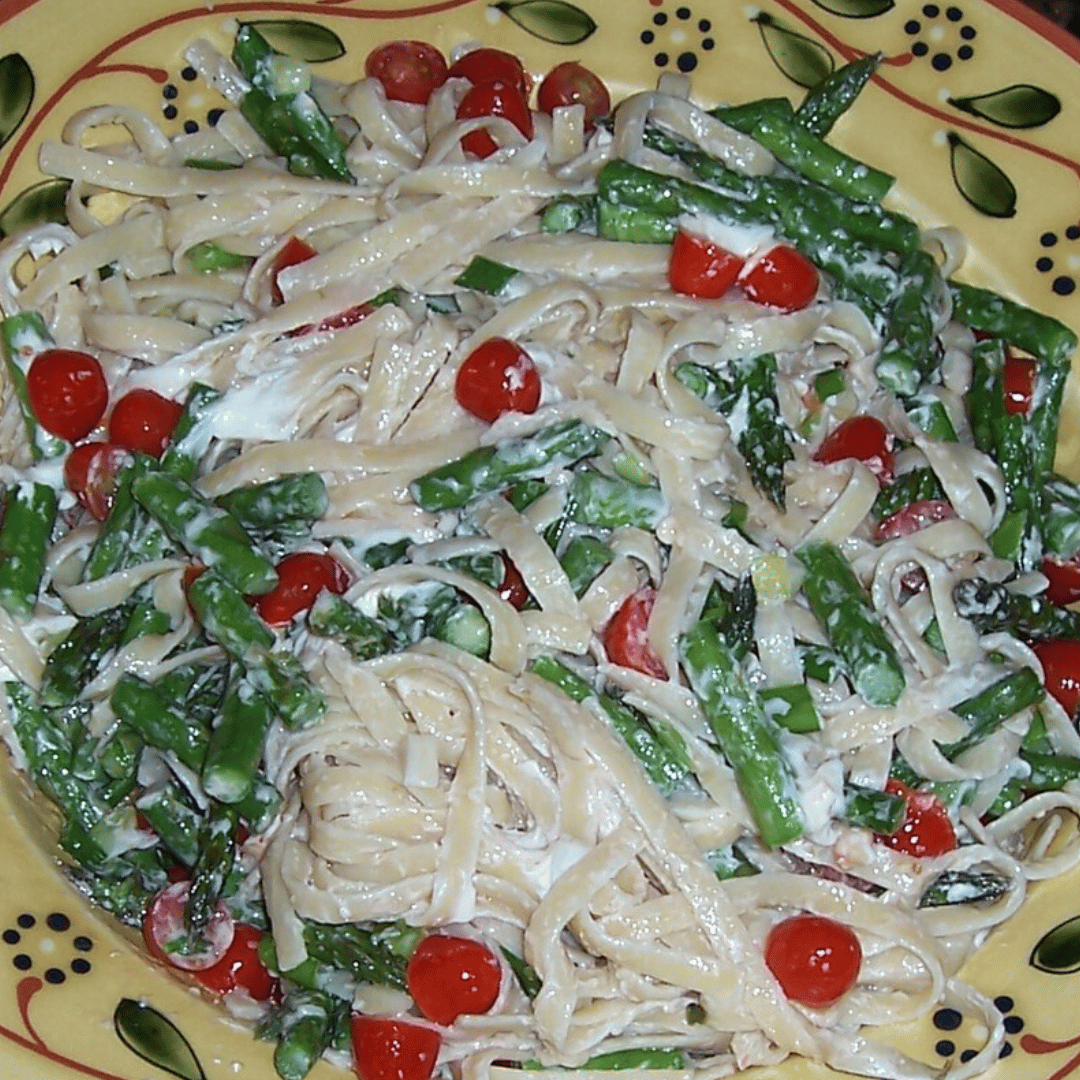 Fettuccini with Roasted Asparagus and Goat Cheese